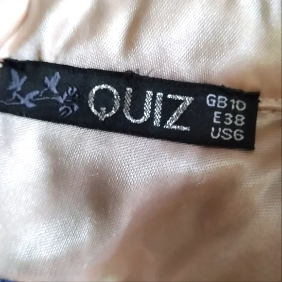 Quiz Navy Lace Contrast Lining High-Neck cap sleeve midi dress, size 6 - Picture 7 of 9